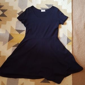 Navy sleeve stretch a-line dress